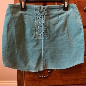 green tie mini skirt
